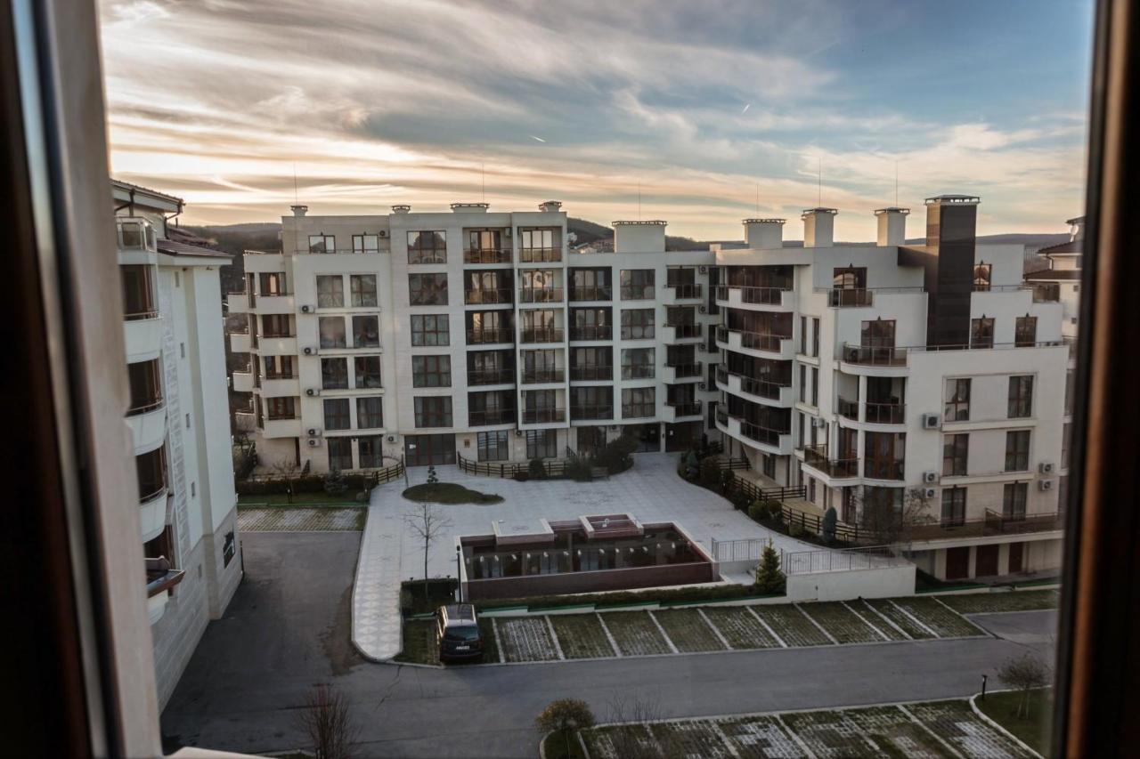 Long Beach Resort Shkorpilovtsi Exterior foto